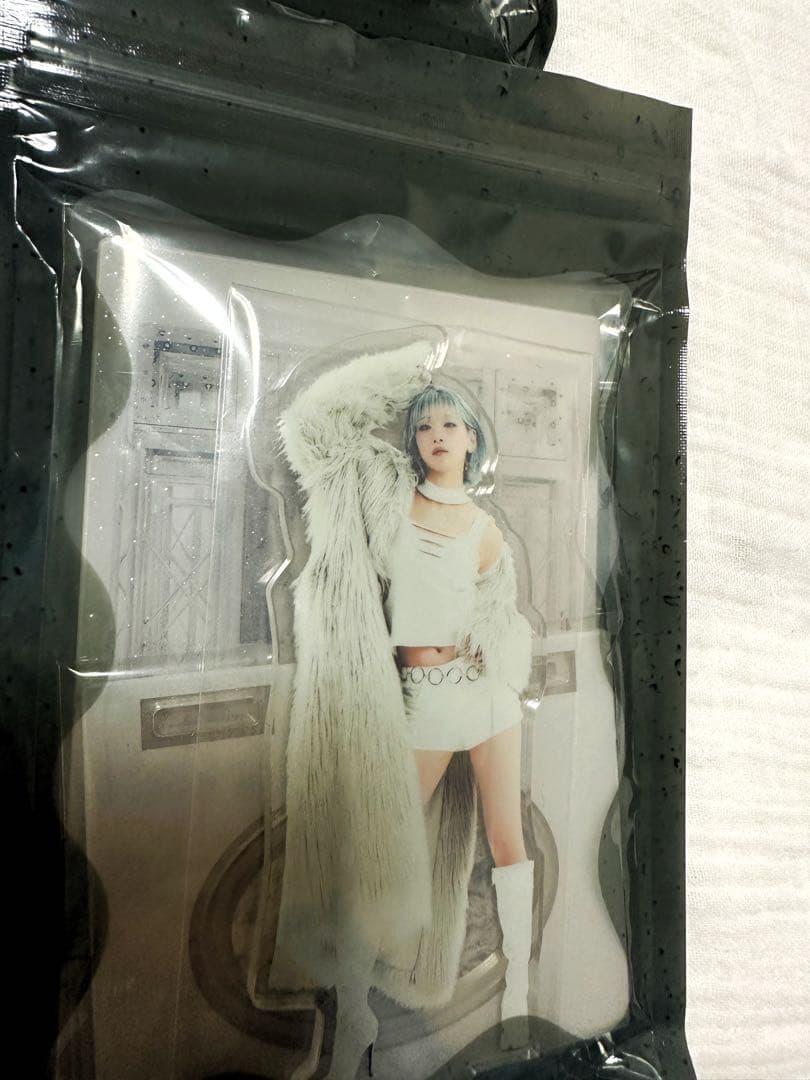 HANA「NON STOP」アクリルスタンド メンバー全員セット - メルカリ