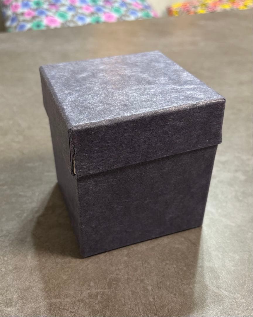 森田　未使用《有田焼　かやごもり窯》山本潯陽作　【心和む温顔　陶童子】