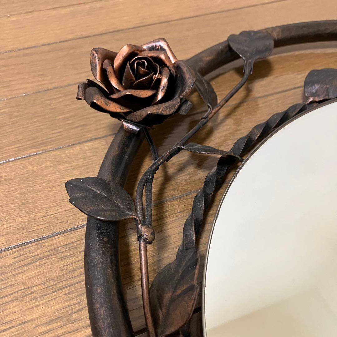 薔薇のアンティークミラー・フラワーデコレーションミラー・鏡・レトロアイアンミラー
