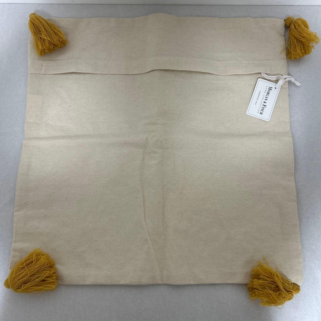 クッションカバー 刺繍 花柄 タッセル Morgan & Finch