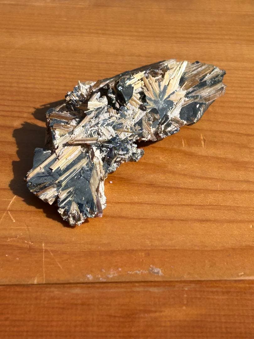 とても珍しいスタールチル結晶　希少価値‼️大特価