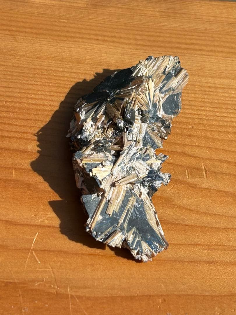 とても珍しいスタールチル結晶　希少価値‼️大特価