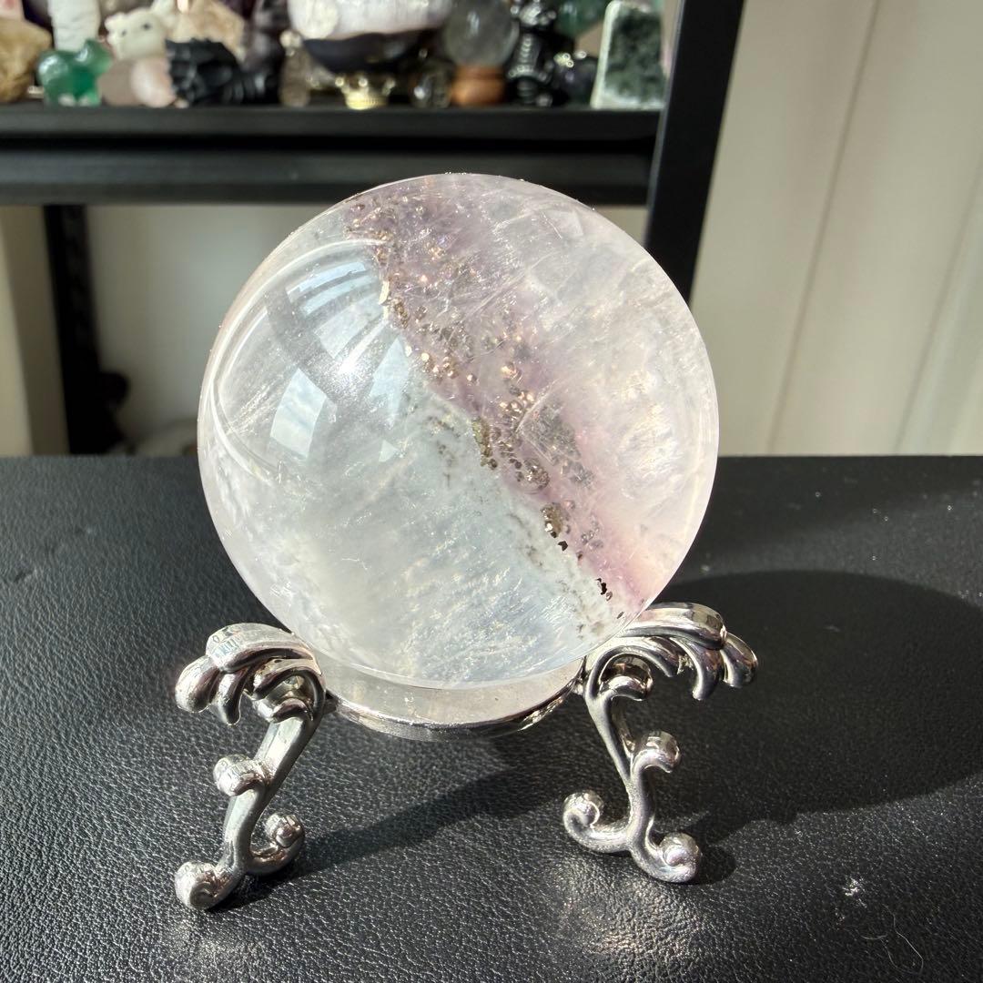 【MH】天然石 パイライト共生フローライトのスフィア　NO.020916