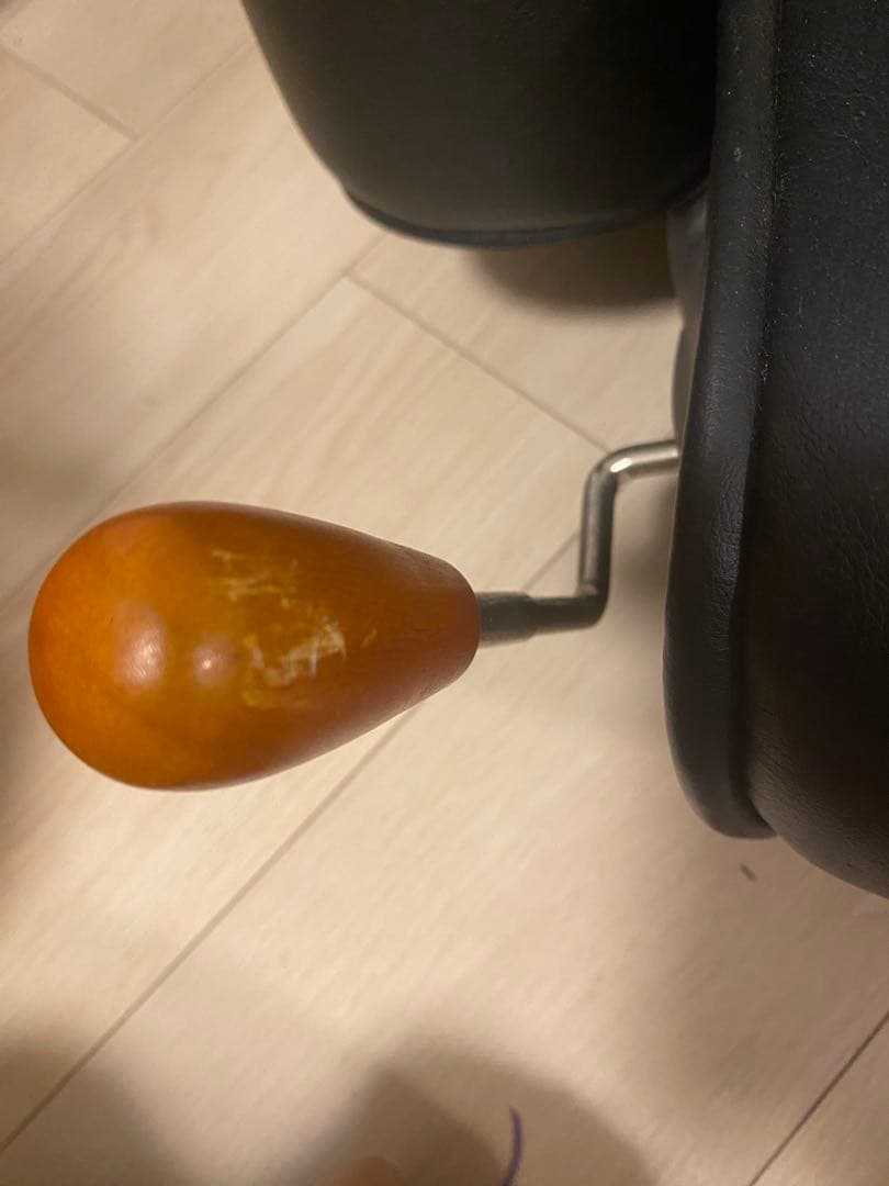 リクライニング 1人掛けソファ 黒　ウッド調　収納付き