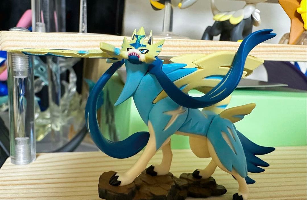 ザシアン ザマゼンタ フィギュア - メルカリ