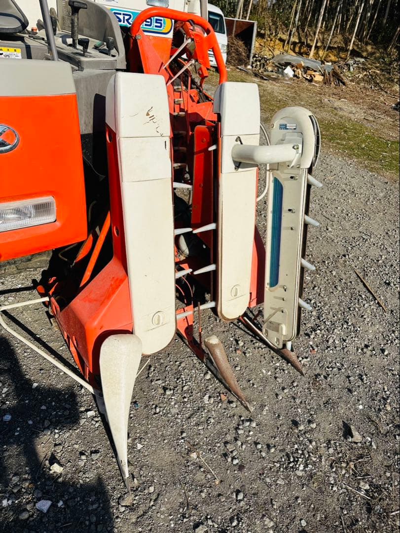 農機具クボタ　コンバインＳＲ１９５