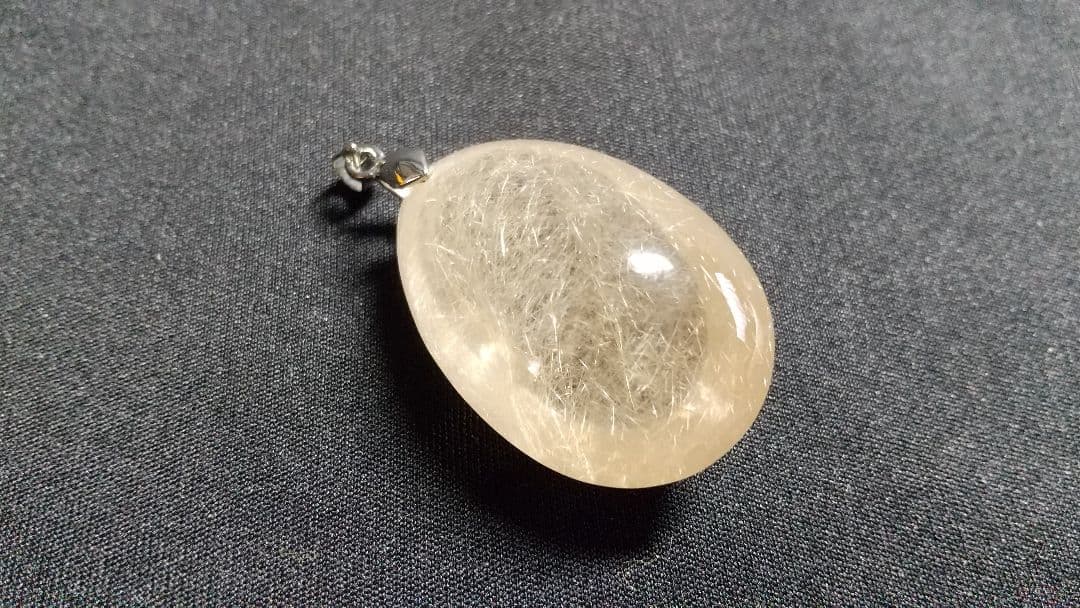 ルチルクォ―ツ ペンダントトップ