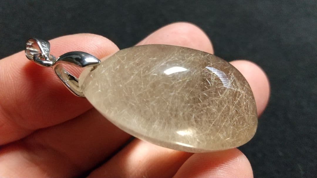 ルチルクォ―ツ ペンダントトップ