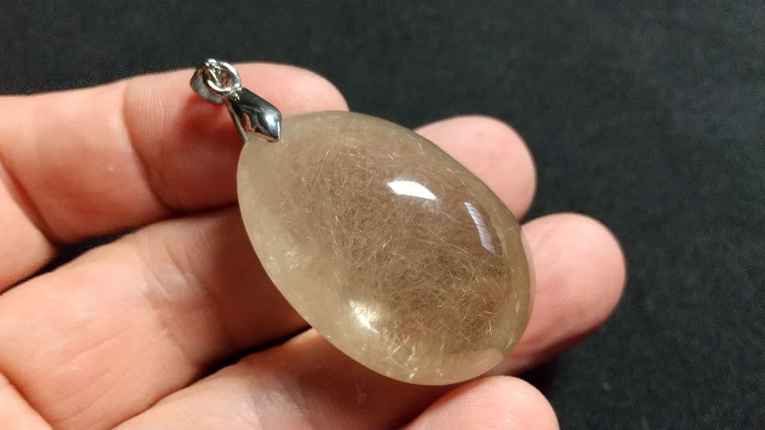 ルチルクォ―ツ ペンダントトップ