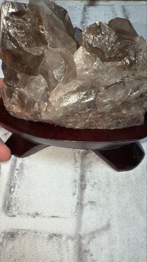 ①ブラジル産 タイチンルチルクォーツ マスター 原石クラスター 特注手彫専用台座
