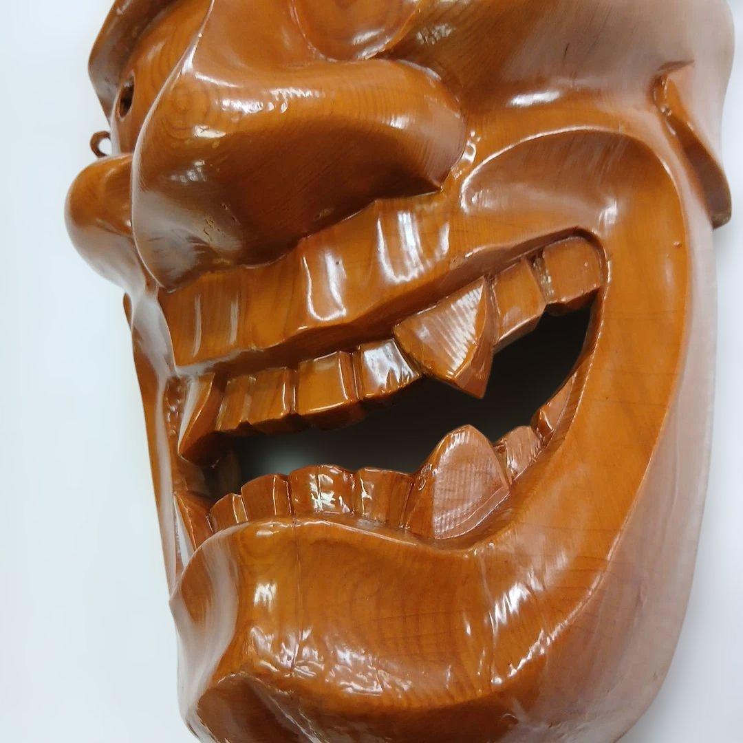 ユズコ木彫り 美しい般若面 能面　壁掛け　魔除け