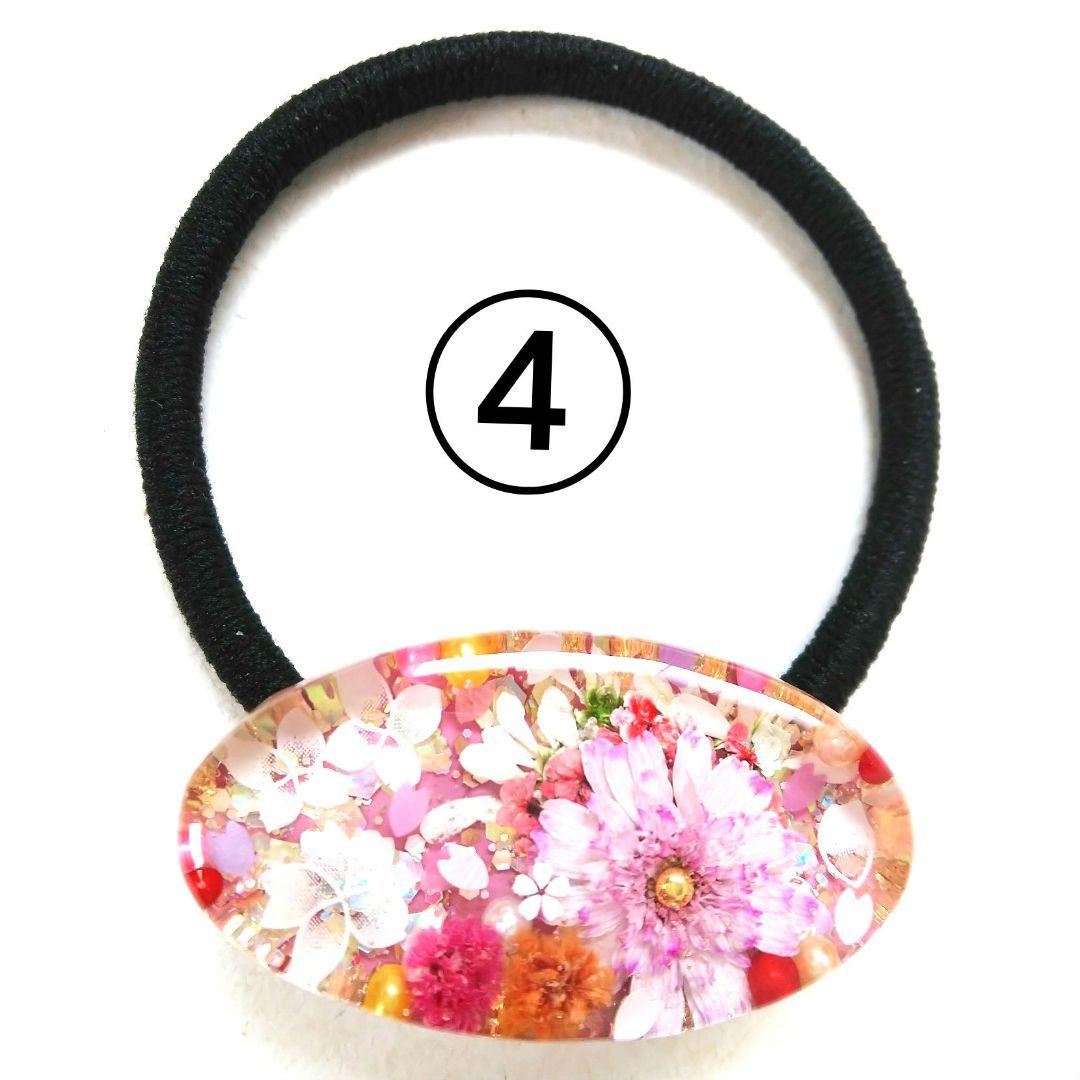 ヘアゴム レジン 横長オーバル型 マトリカリアとキラキラ桜景色 ミントグリーン