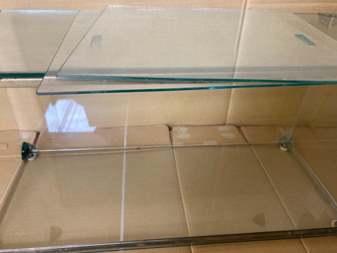 ガラスショーケース 陳列棚　ディスプレイ　店舗什器　昭和レトロ　全面ガラス
