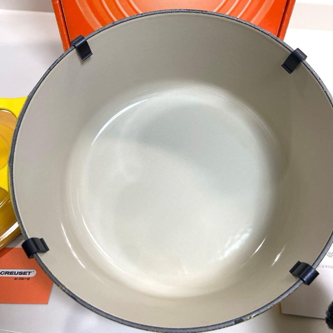 【未使用】 LE CREUSETルクルーゼ　ココットロンド鋳鉄鍋24cm