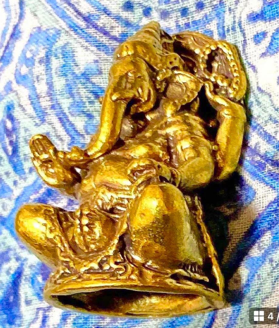 半端ない最強金運神！祈祷済み魂入り本場チベット製ガネーシャ　坐像　祈祷済み