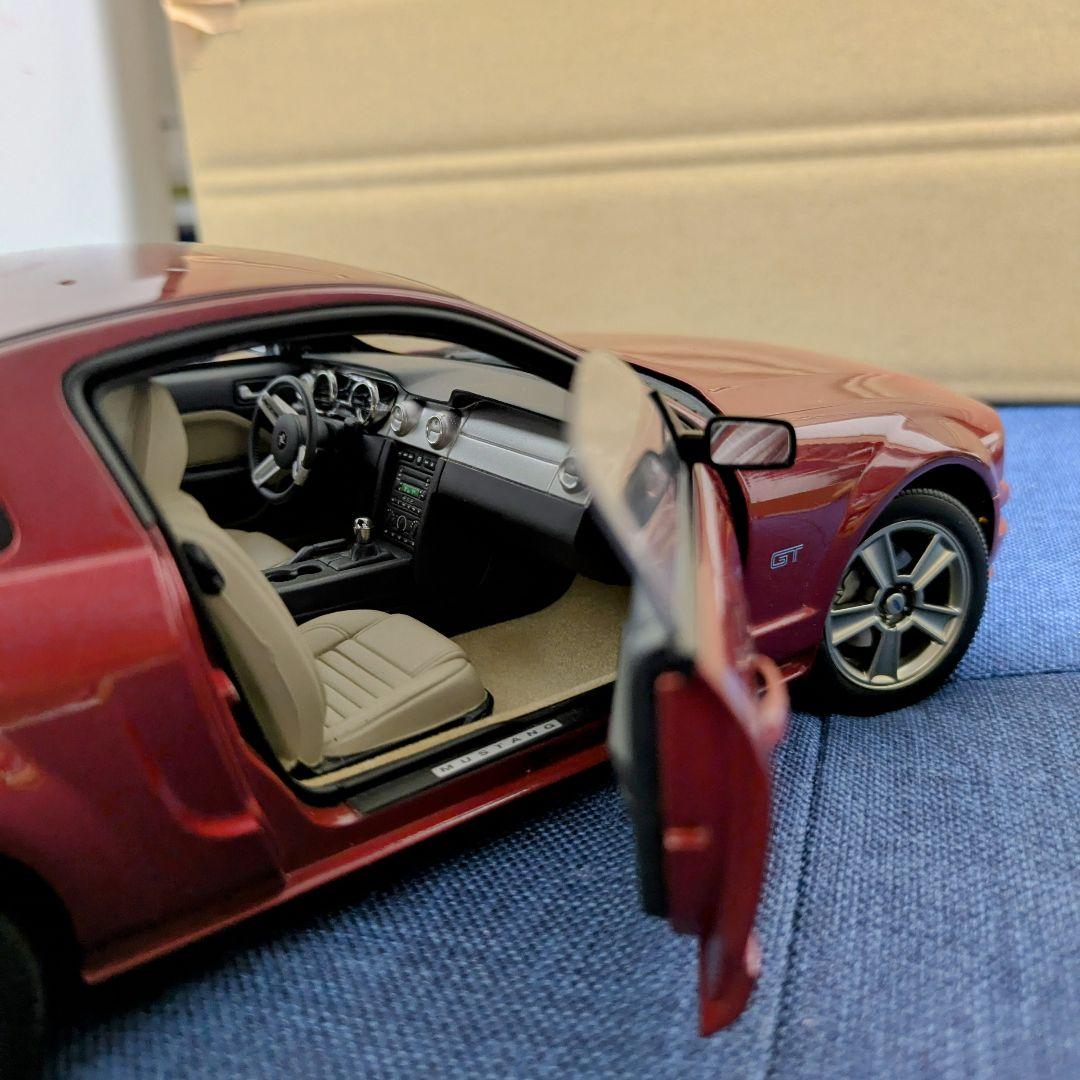 Ford Mustang GT AUTOart　1/18 s197 マスタング