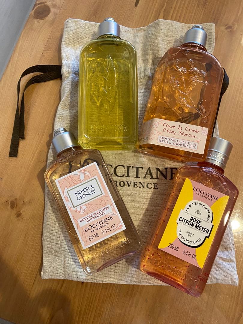 ロクシタン ボディソープ 4点セット