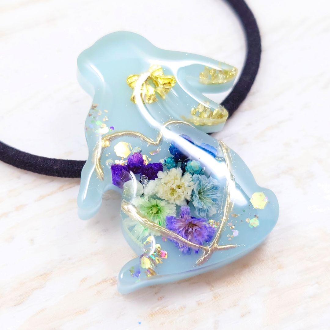 かすみ草のハート♡うさぎのヘアゴム ハンドメイド レジン ドライフラワー お花