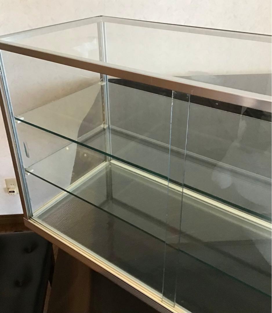 ガラスケース　ガラス棚　ディスプレイ棚　ディスプレイケース　飾り棚　昭和レトロ