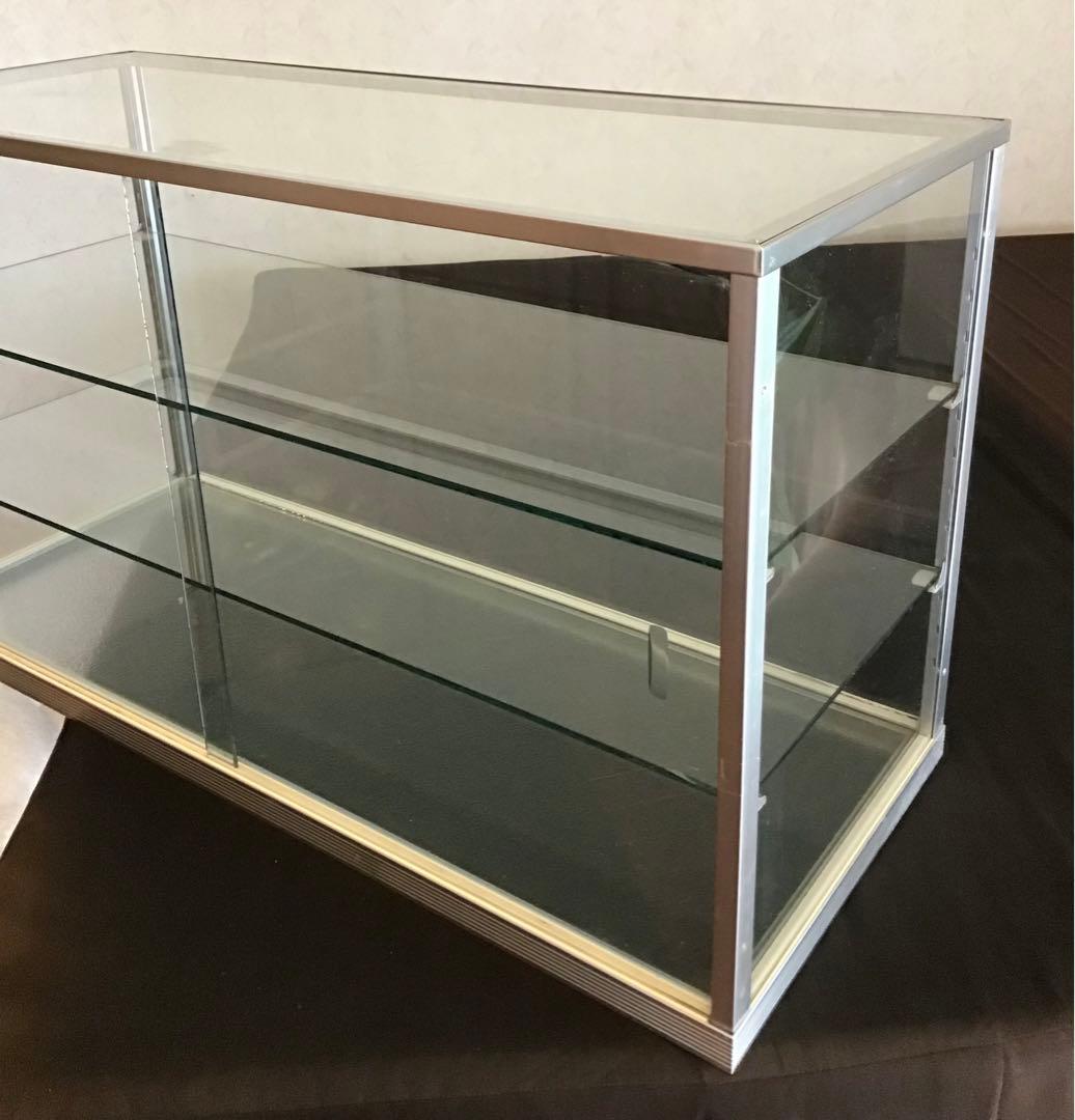 ガラスケース　ガラス棚　ディスプレイ棚　ディスプレイケース　飾り棚　昭和レトロ