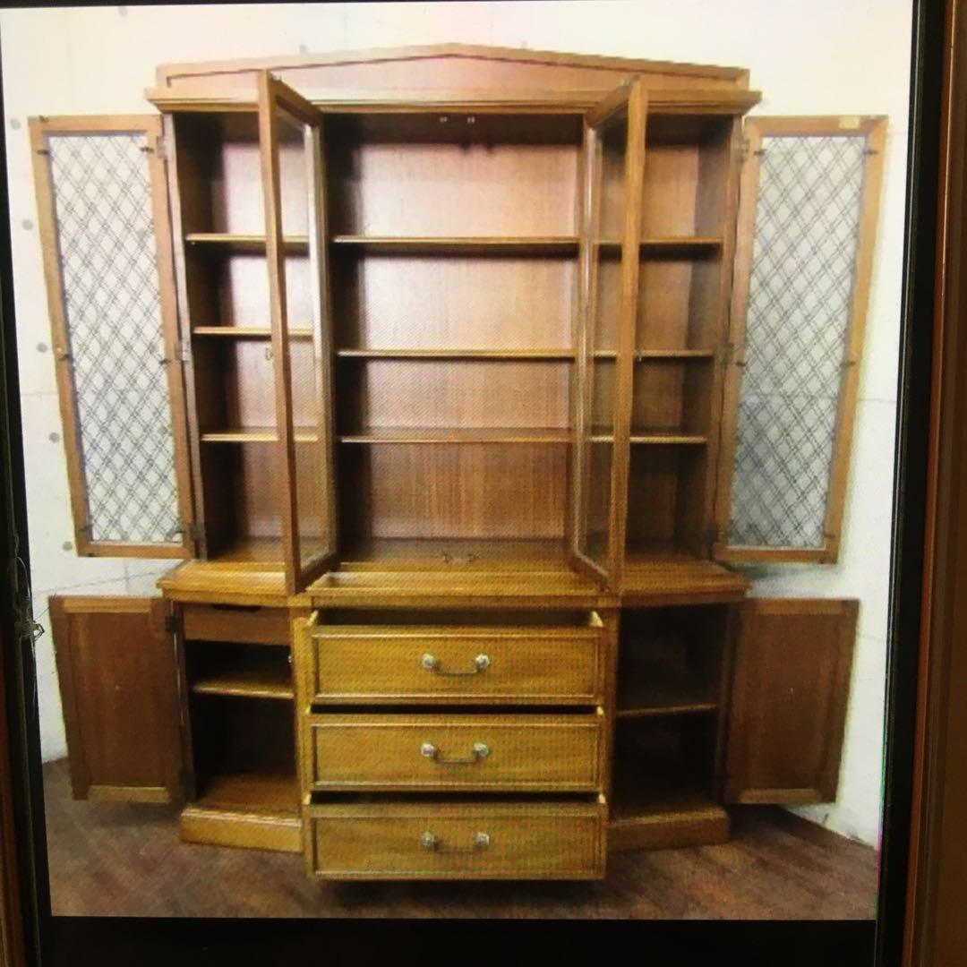 USA最高級　　4面飾り棚　　90万