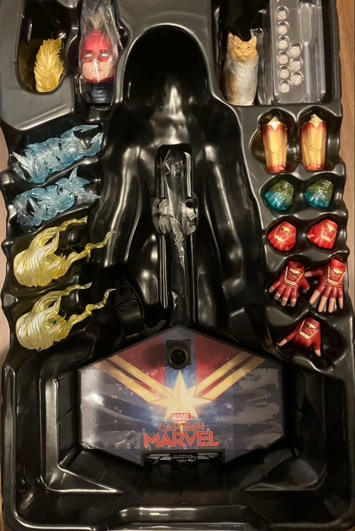 ホットトイズ　キャプテンマーベル