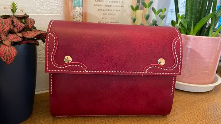 受注見本　【手縫】ハンドメイド本革新改訳中型版聖書カバー