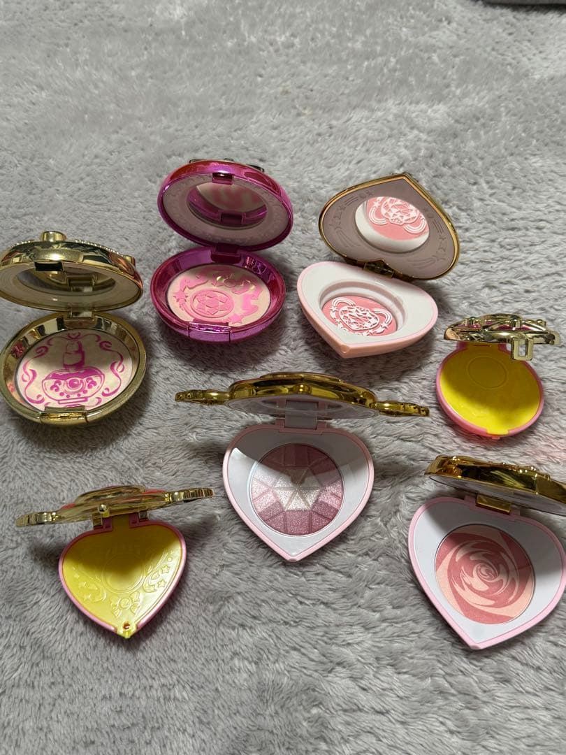 セーラームーン ミラクルロマンス コスメ まとめ売り