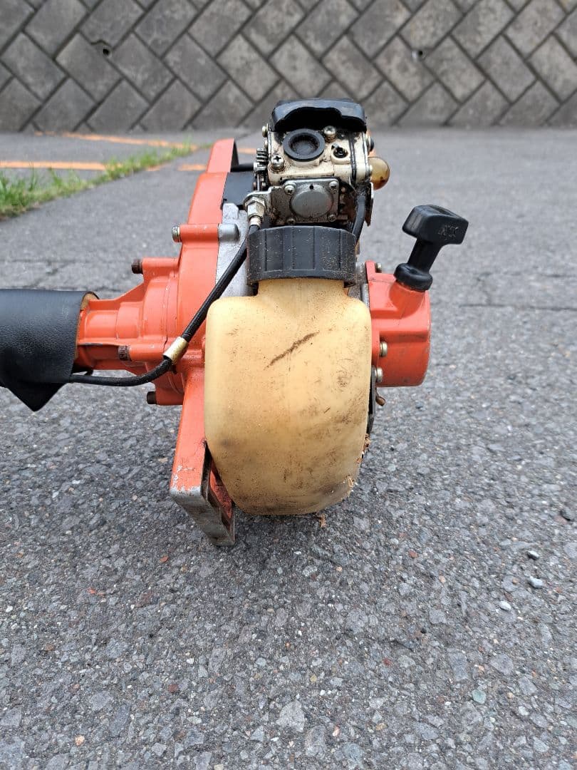 BT-7118 草刈り機 2ストロークエンジン