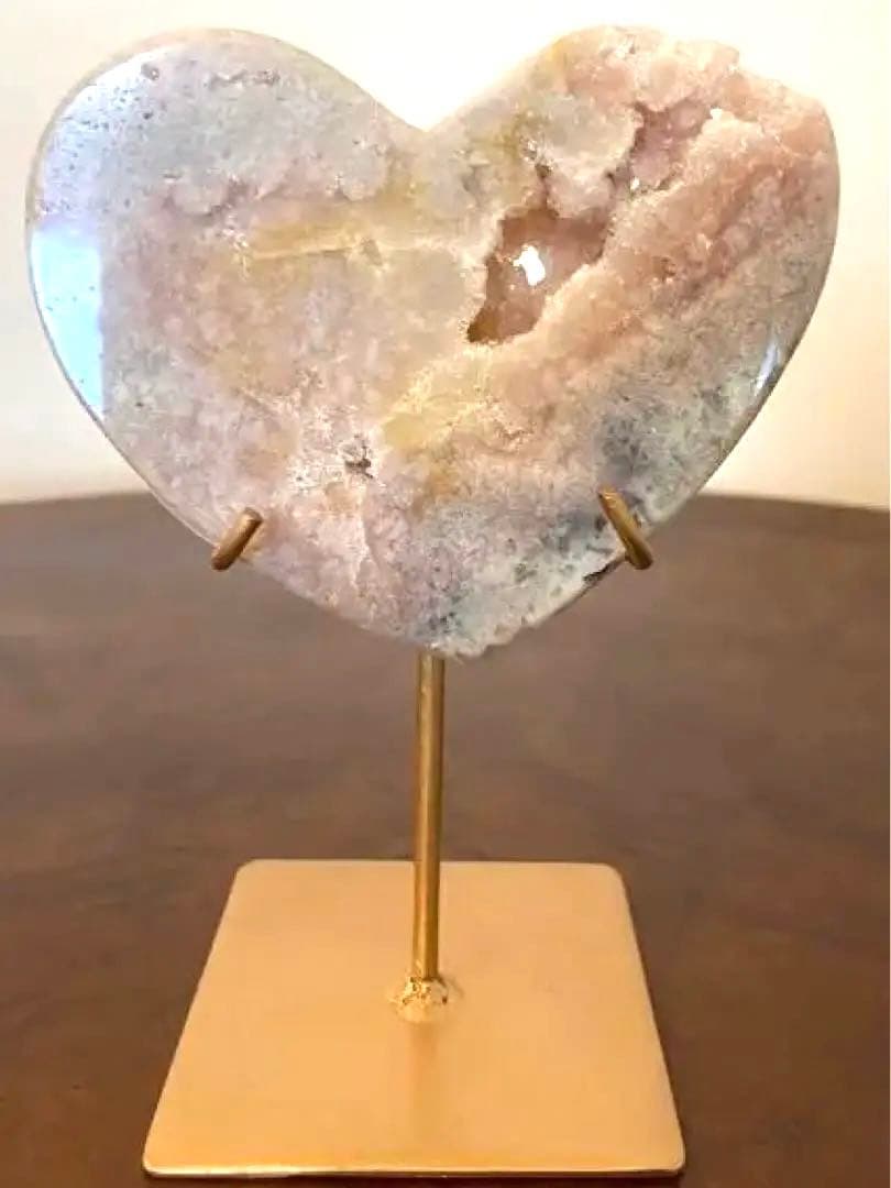 ブラジル産　ピンクアメジスト　ハート　スタンド付き