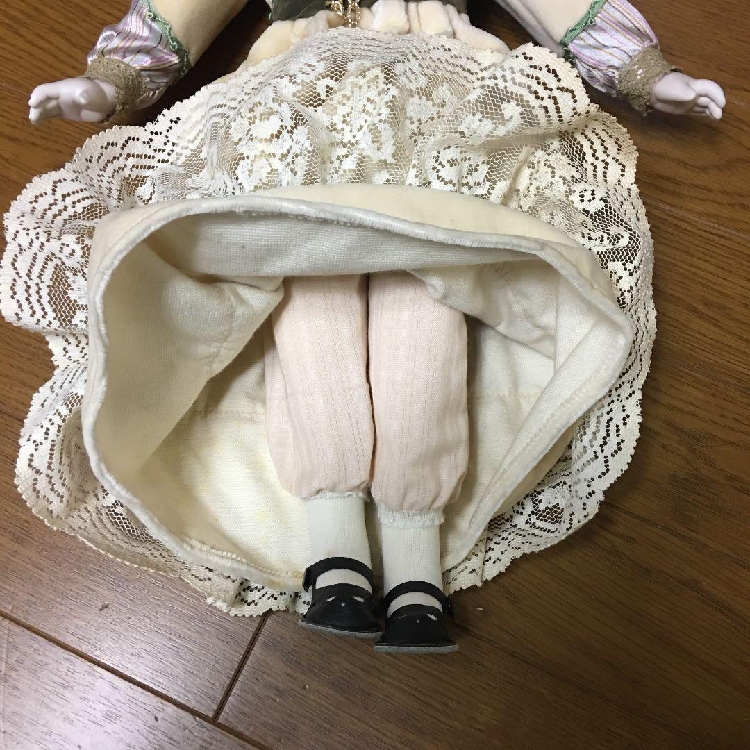 西ドイツ製　ヒルデストラホヴィッツ製ビスクドール