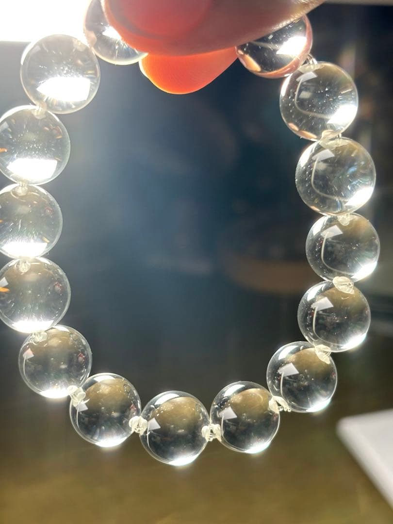 無垢水晶　牛穴ブレスレット約12.8〜13.4㎜ 超高品質　希少　（新品未使用）