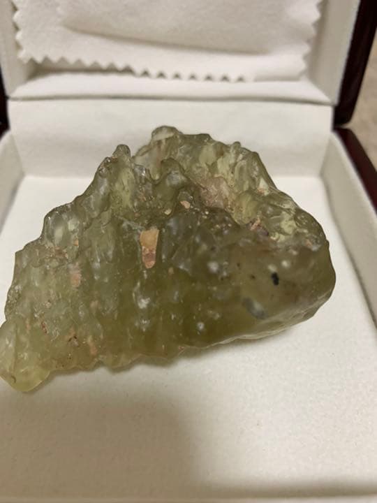 リビアンデザートグラス 原石　71.3g