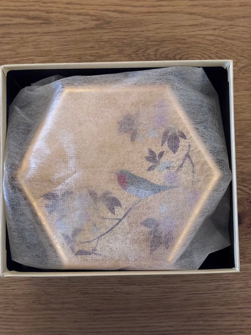 花見鳥　小箱　-金沢金箔の箔-