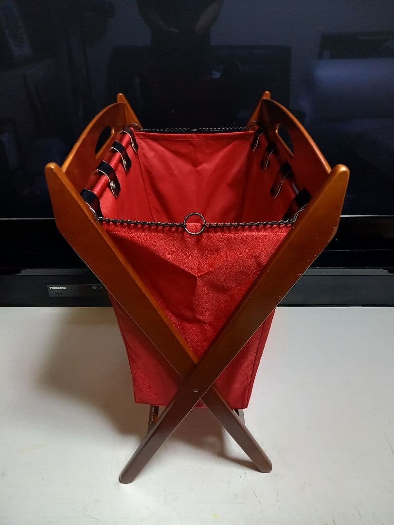 1970's　カリモク　ウッド　レッド　ファブリック　モダン　バスケット