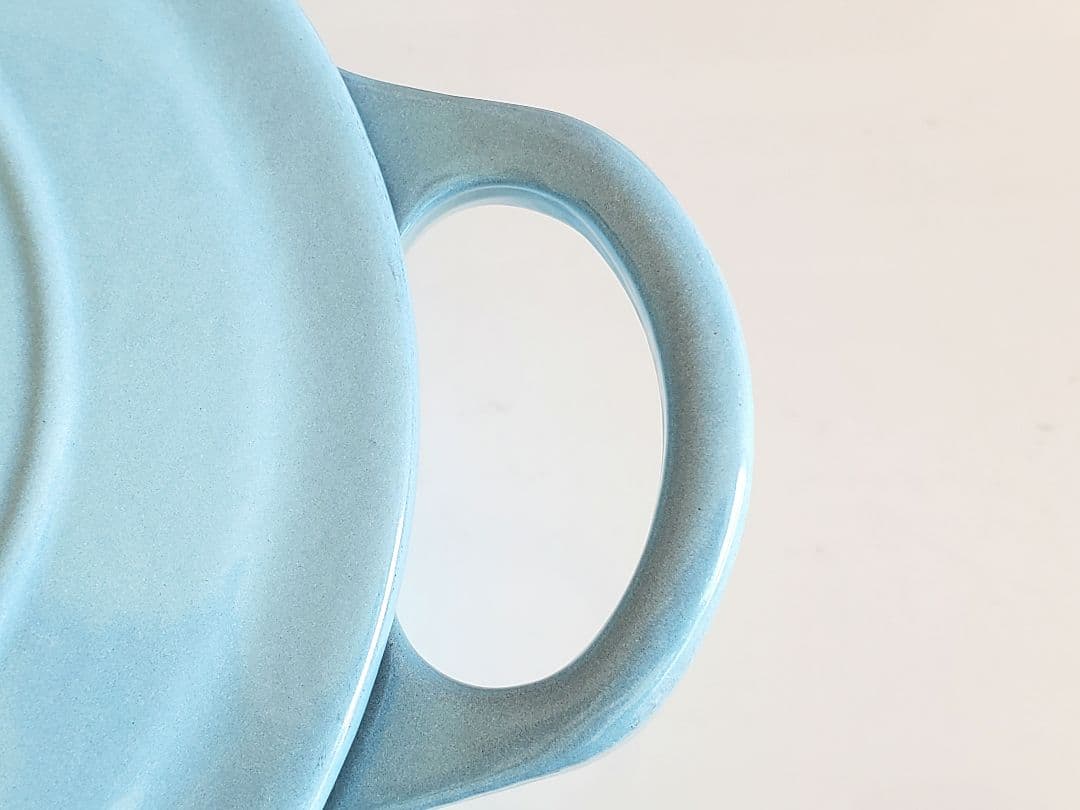 値下げ中】LE CREUSET ココット オーバル サテンブルー 25cm - メルカリ