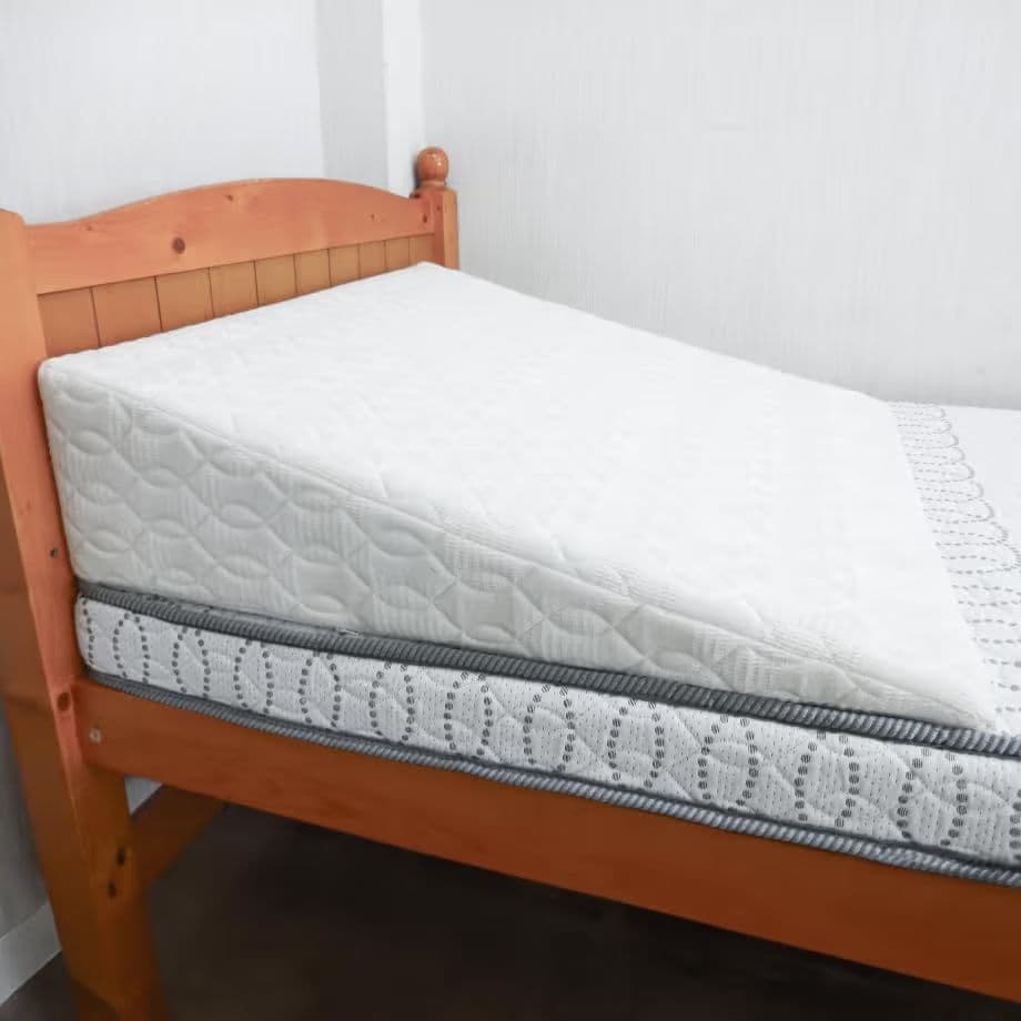 ラクーイ15度 快適な寝姿勢を支える傾斜マット 日本製 ミライズ