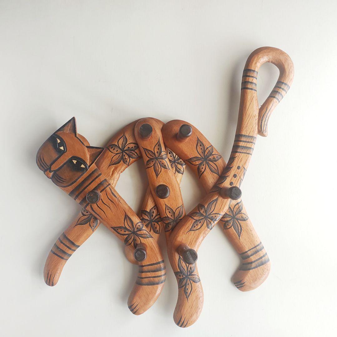 ネコの木製フック