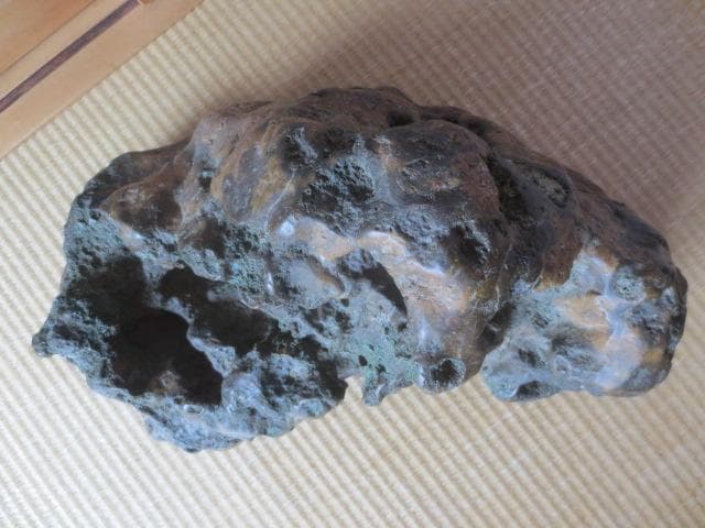 R7/09/9-1　ピリカ石　複雑形状石　大型水石　幅47㎝