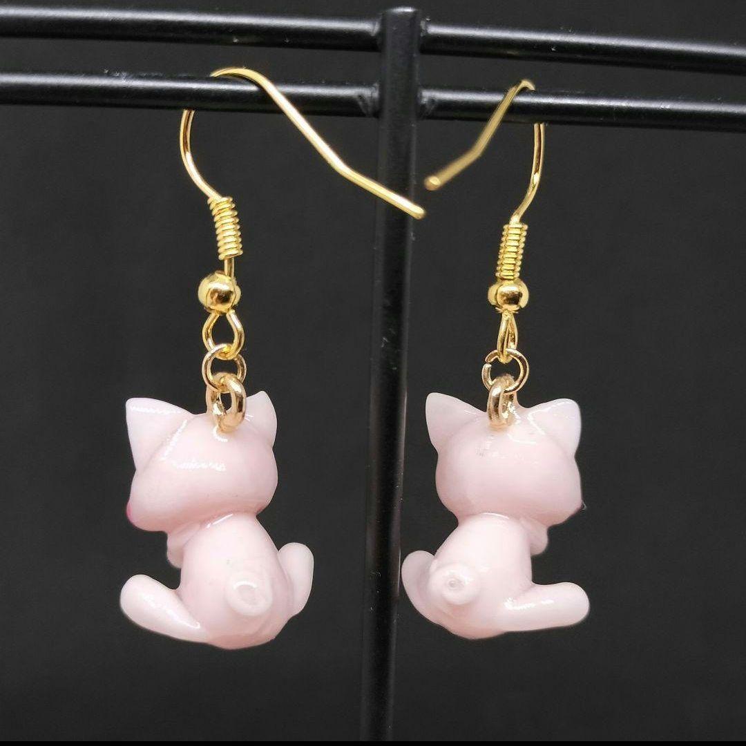 ブタさんピアス