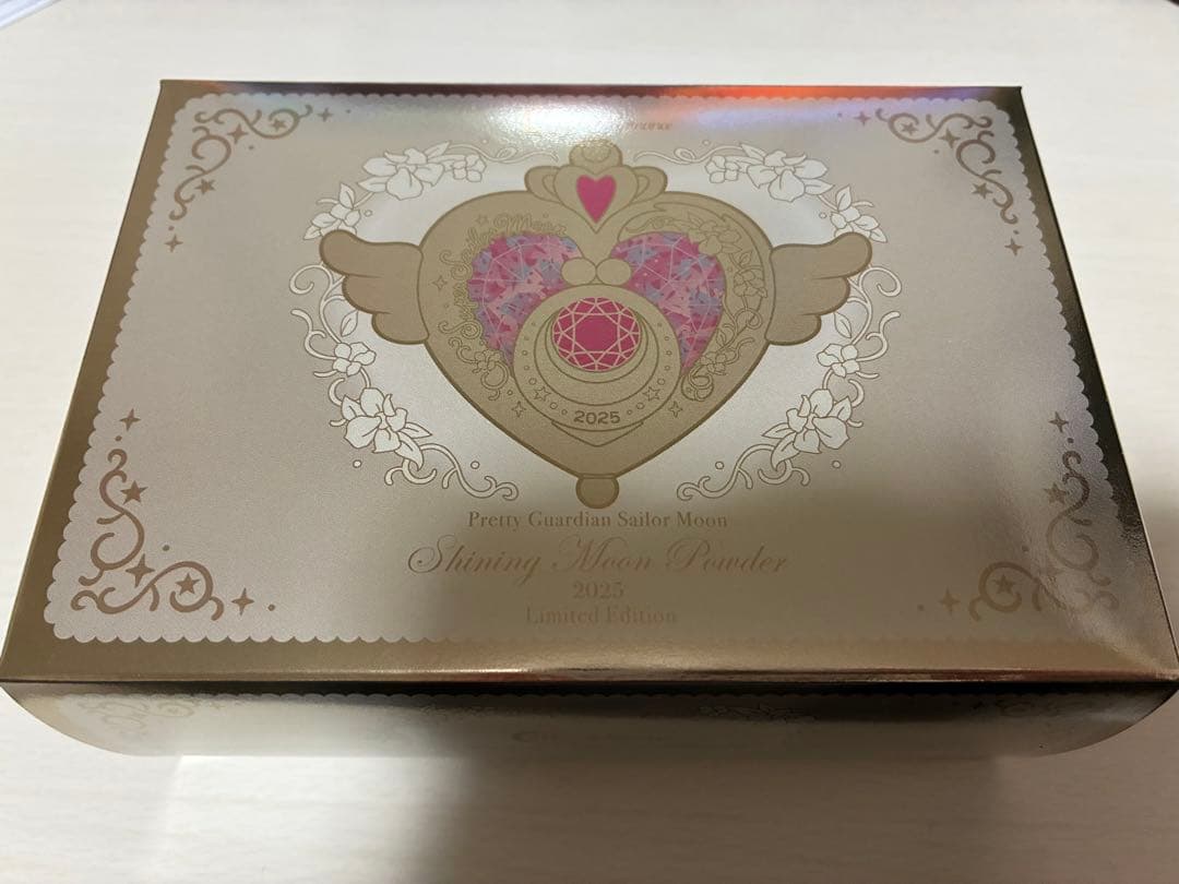 【値下げ可】シャイニングムーンパウダー　2025 Limited Edition
