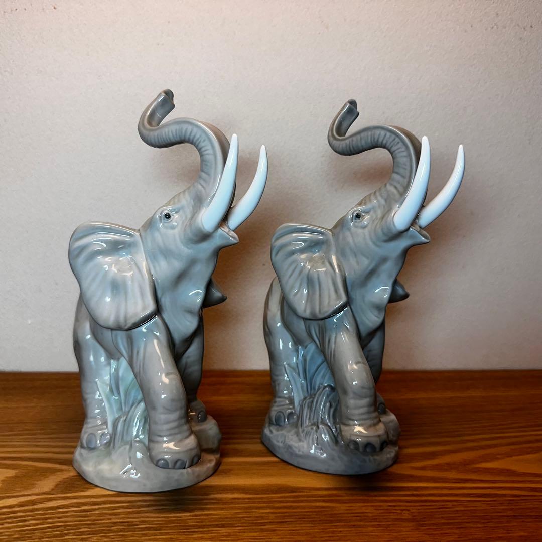 リヤドロ 像 Lladro Nao Elephant 像の置物 スペイン 雄叫び