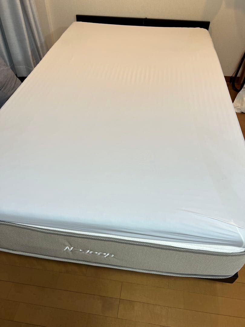 西川　エアー01 マットレス　セミダブル