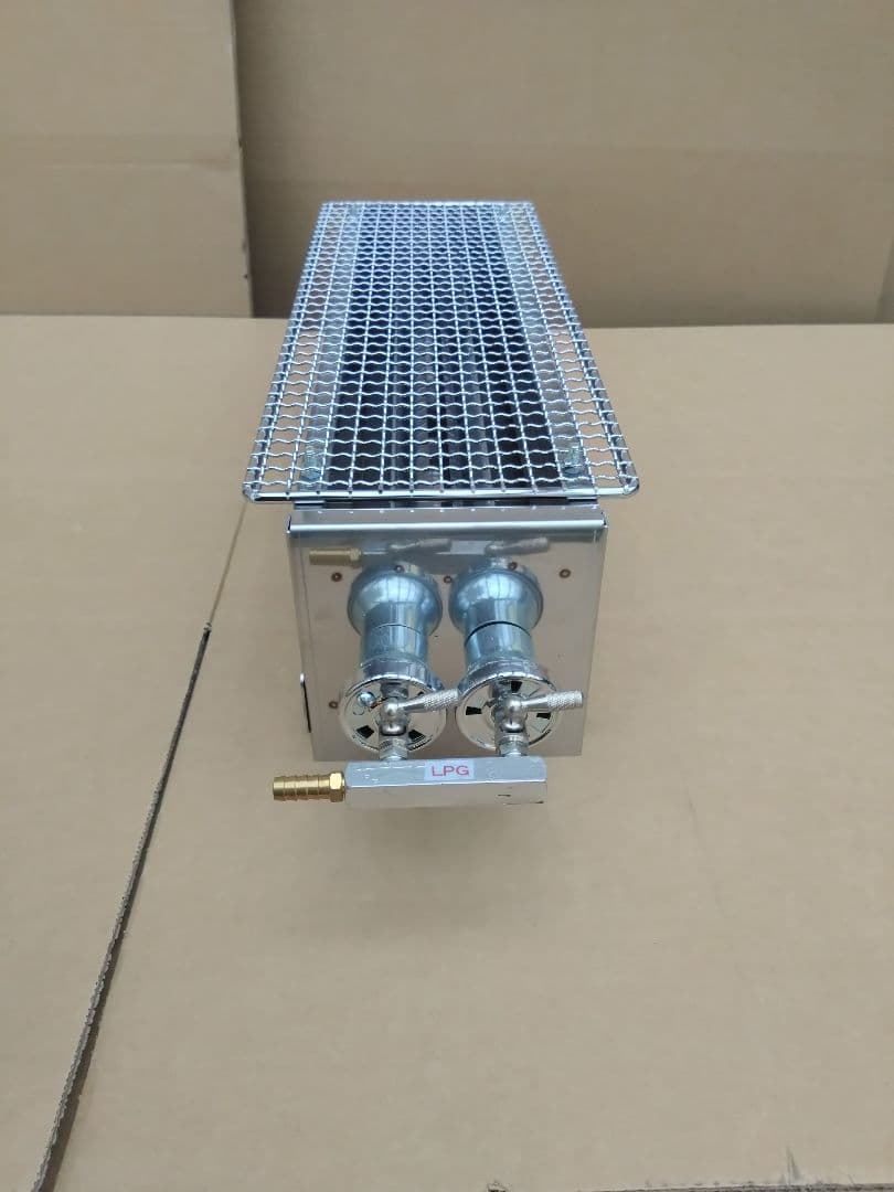 未使用品 焼鳥器 串焼き機 プロパンガス用 網付き やきとり機器 LPガス 祭り