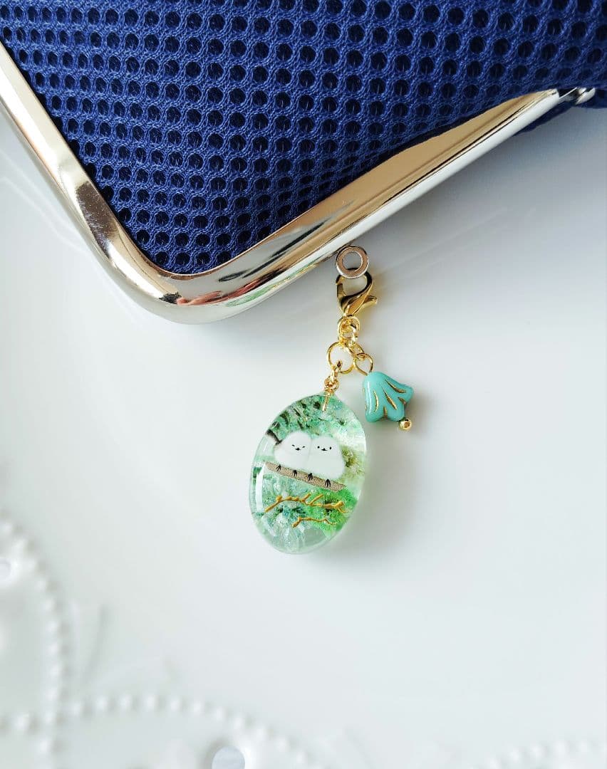 〈２点セット・くすみミント〉シマエナガのバッグチャーム＆ミニチャーム