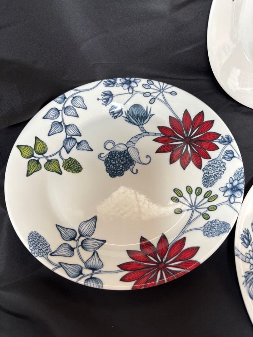 廃盤品　アラビア　四季　プレート　4枚セット 25.5cm バラ売り不可