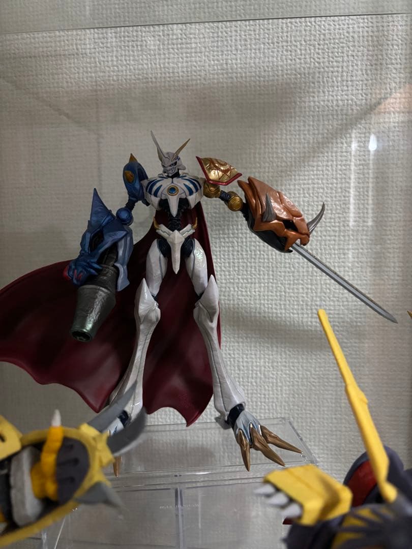 一番くじ デジモン　ウォーグレイモン　メタルガルルモン　アグモン　オメガモン