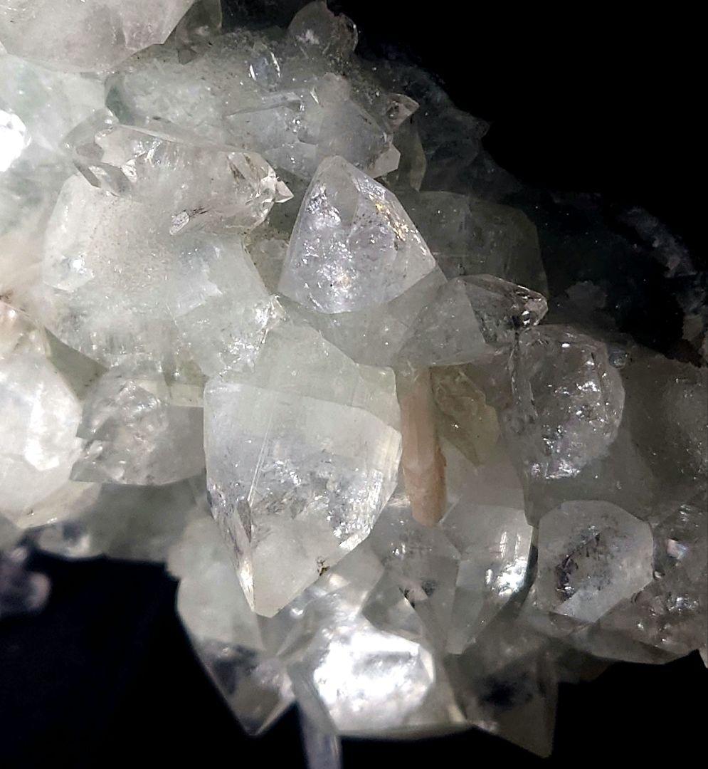 アポフィライトクラスター キラキラ 魚眼石