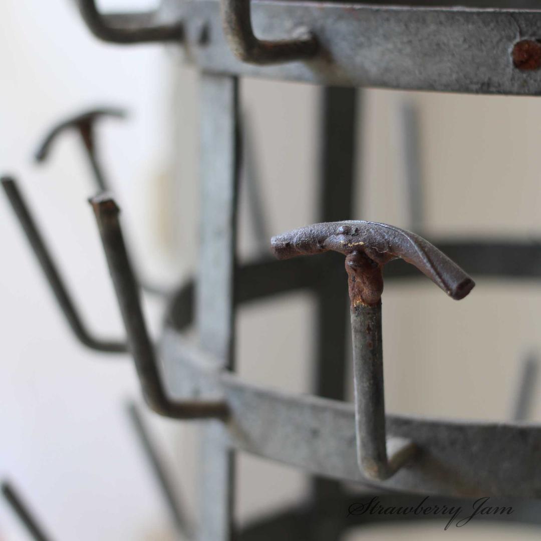 L2610-247 英国アンティーク ガーデニング アイアン ボトルラック