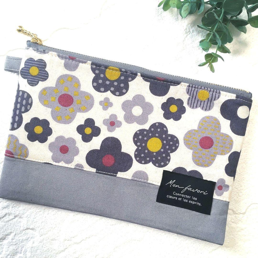 たい　フラットポーチ